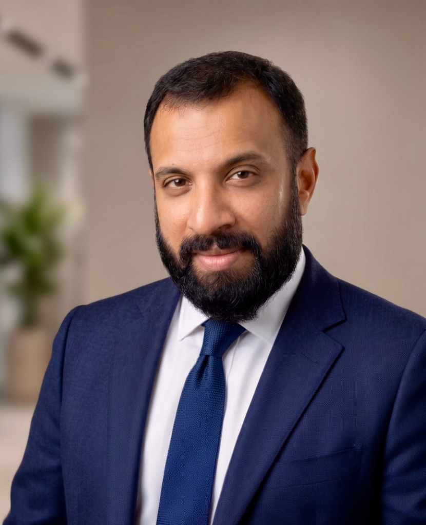 Mr. Binzad Aliar